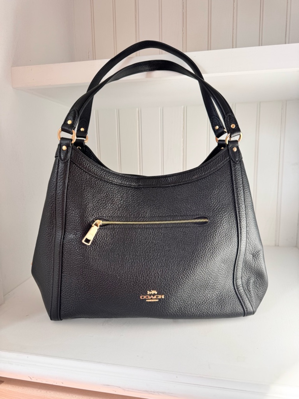 Multi compartment shoulder bag